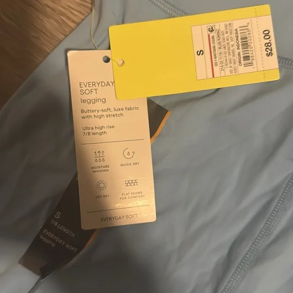 Cross over light blue leggings - Picture 6 of 6